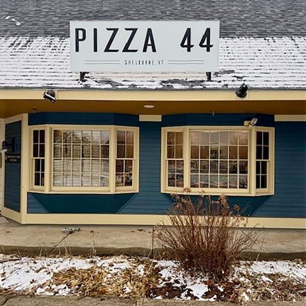 Pizza 44 Shelburne Exterior